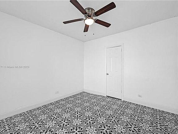 2nd image of 1750 Normandy Dr APT 2