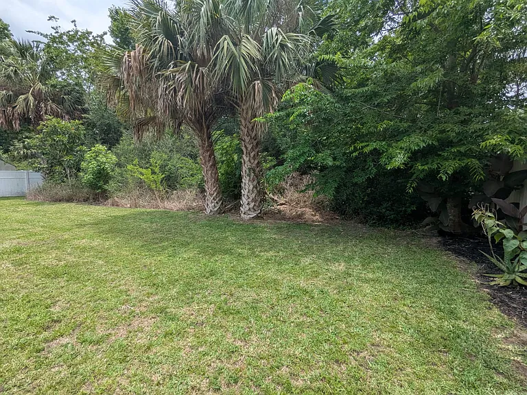 22 Pebble Beach Dr — Photo 48