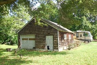 Detached Garage