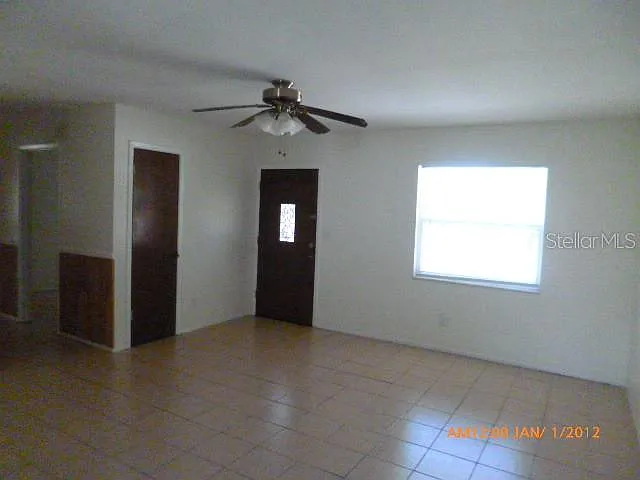 11013 Temple Ave — Photo 5
