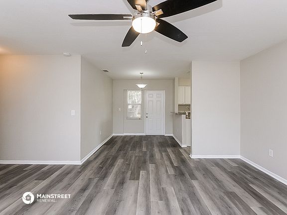4th image of 2004 Live Oak Dr