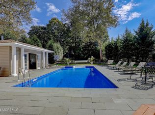 5 Country Ln, Holmdel, NJ 07733