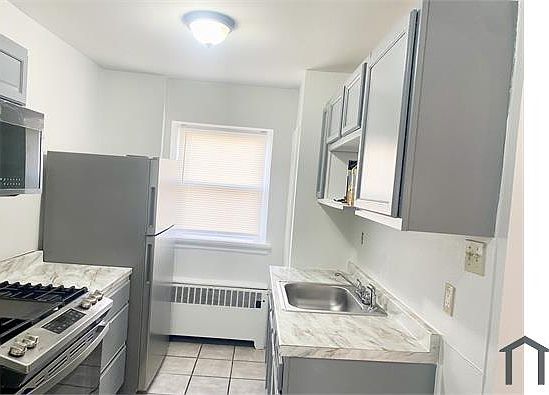 5th image of 6911 Oakland St