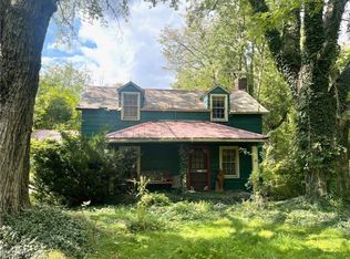 2807 Columbus Rd NE, Canton, OH 44705