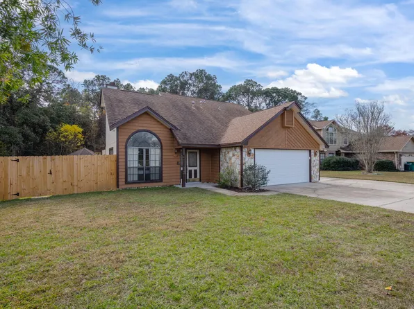 801 Overbrook Dr, Fort Walton Beach, FL 32547