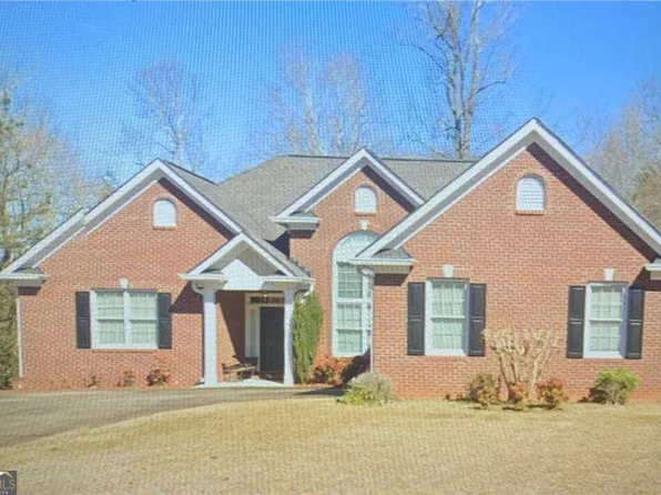 504 Pine Lake Dr, Cumming, GA 30040