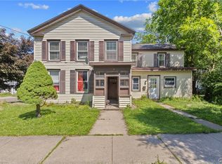 69 E Oneida St, Oswego, NY 13126