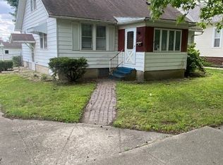 2801 Pine Ave, Mattoon, IL 61938