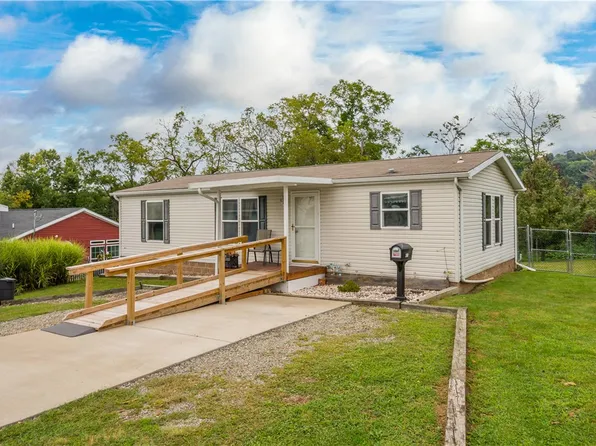 338 Westmoreland St, Belle Vernon, PA 15012