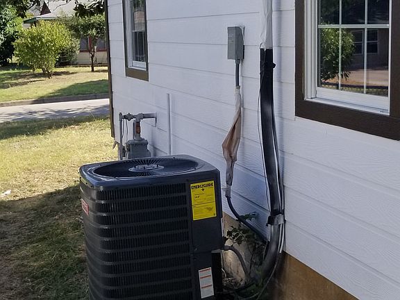 4th image of 1216 Sharondale St
