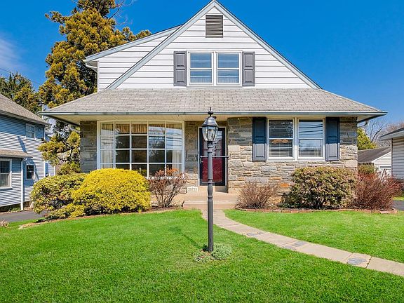 5th image of 2473 Susquehanna Rd