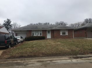 9411 Westchester Dr, Saint Louis, MO