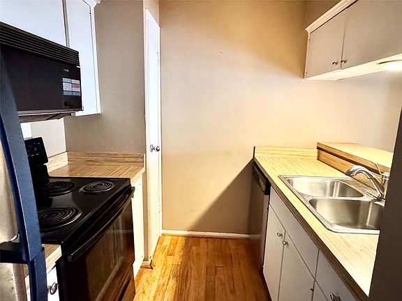 5th image of 4859 Cedar Springs Rd APT 356