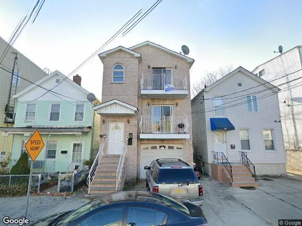 189 Linden Ave, Jersey City, NJ 07305