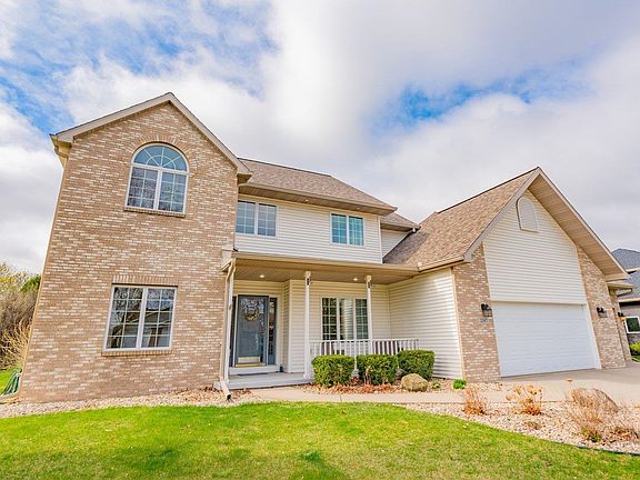 2nd image of 2187 Essex Dr
