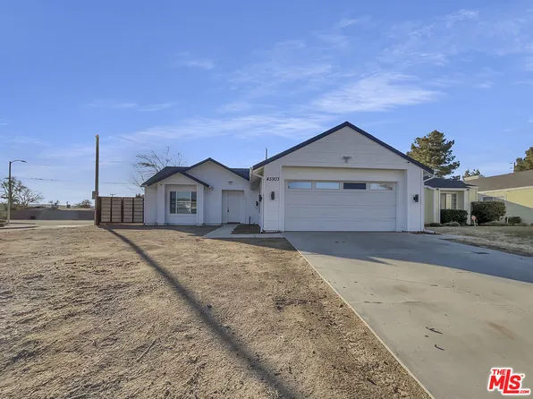 45903 Desert Springs Dr, Lancaster, CA 93534