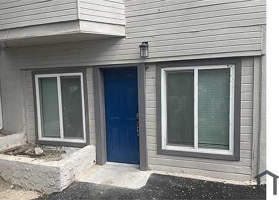 2nd image of 29182 Lyon Dr