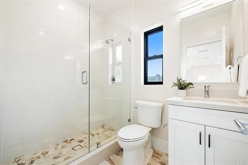 1 bed, 501 sqft, $3,000 — Photo 3