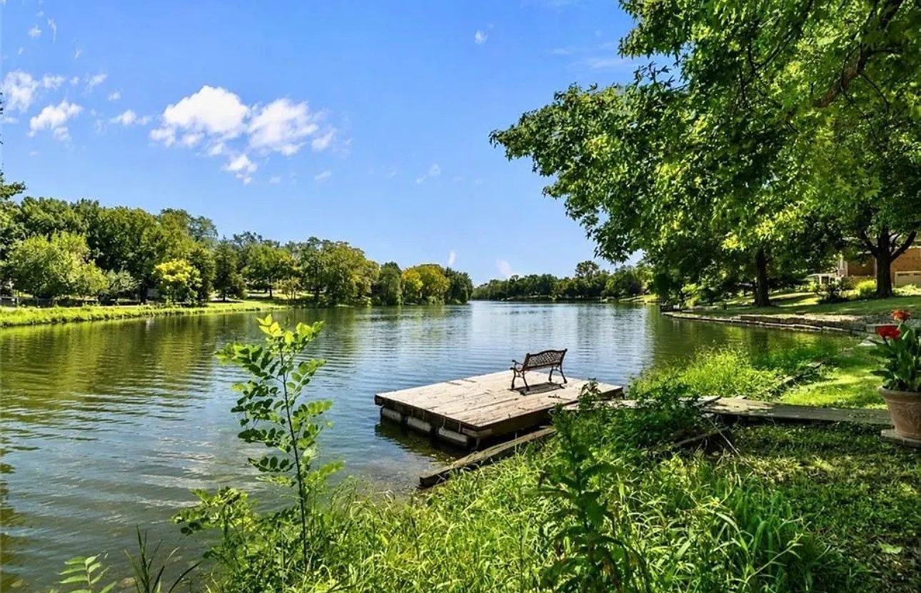 4 bed, 3113 sqft, $2,950 — Photo 3