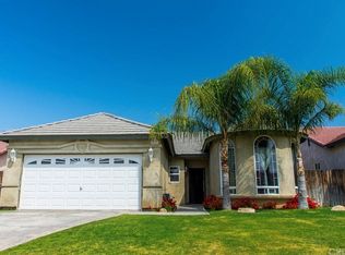 210 Sunny Meadow Dr, Bakersfield, CA 93308
