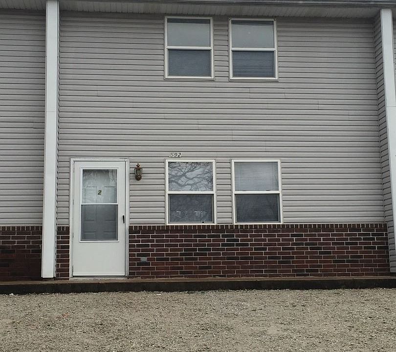 1st image of 592 Knox Ave APT 2
