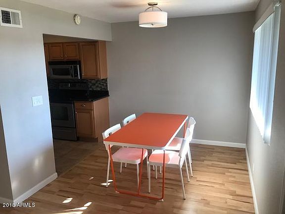 4th image of 1702 W Tuckey Ln Unit 223