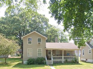 854 S Poplar Ave, Kankakee, IL 60901