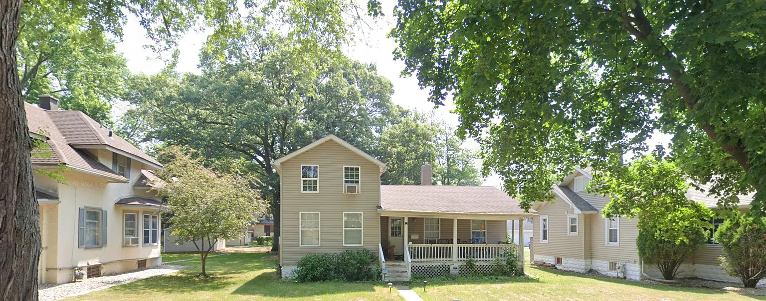 854 S Poplar Ave photo 1