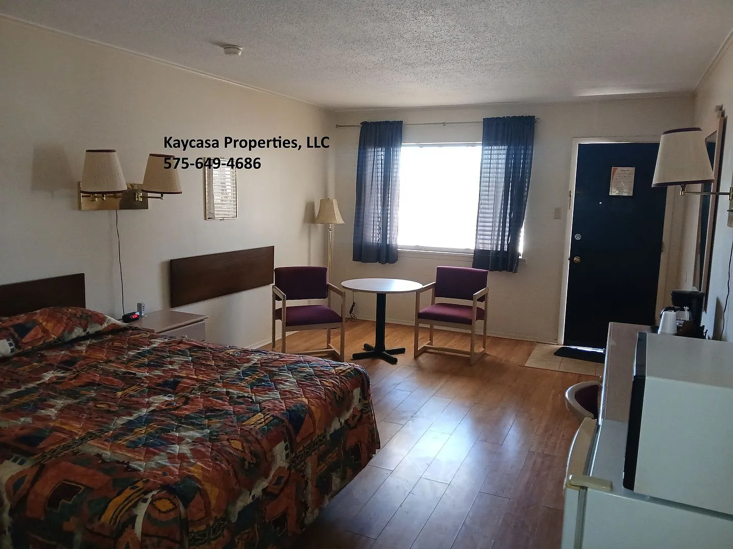 Fully Furnished Studio Apartment — Photo 4
