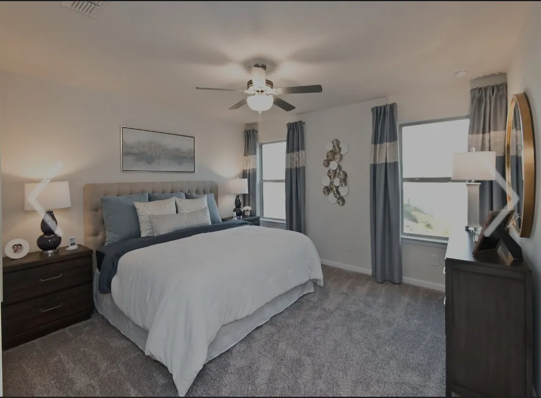 3 bed, 2.5 bath, 1601 sqft, $2,100 — Photo 3