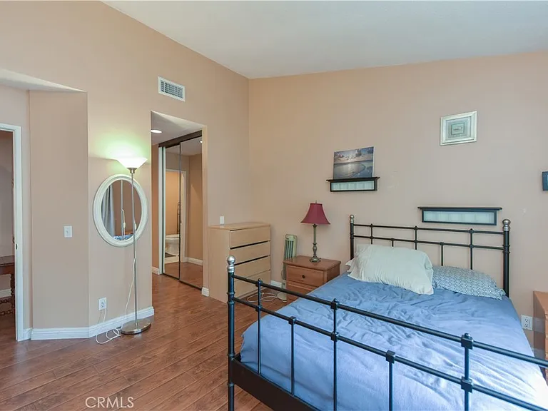 145 Stanford Ct #35 — Photo 22