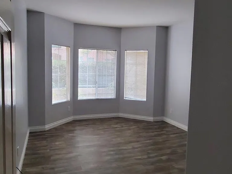 580 Camino De La Reina — Photo 13