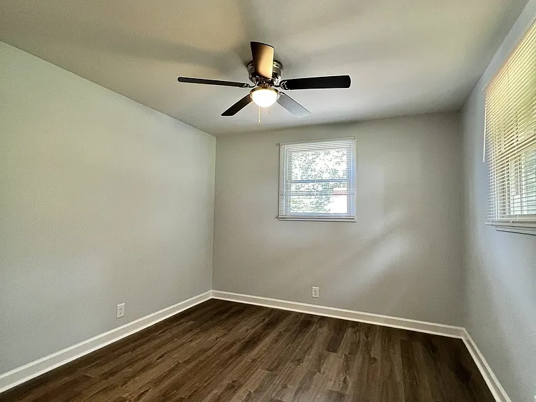 206 Orleans Dr — Photo 14