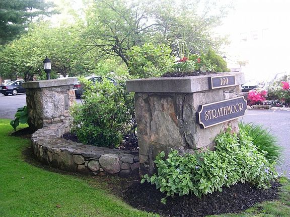 Welcome to Strathmoor