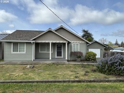 724 W Rainbow St, Roseburg, OR, 97471