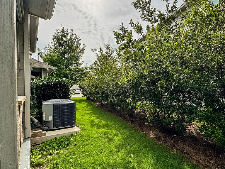 1807 Roseburg Dr — Photo 28