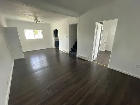 5 bed, 1.5 bath, 1256 sqft, $1,500 — Photo 3