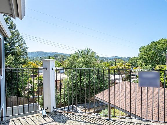 3rd image of 83 Scottsdale Way