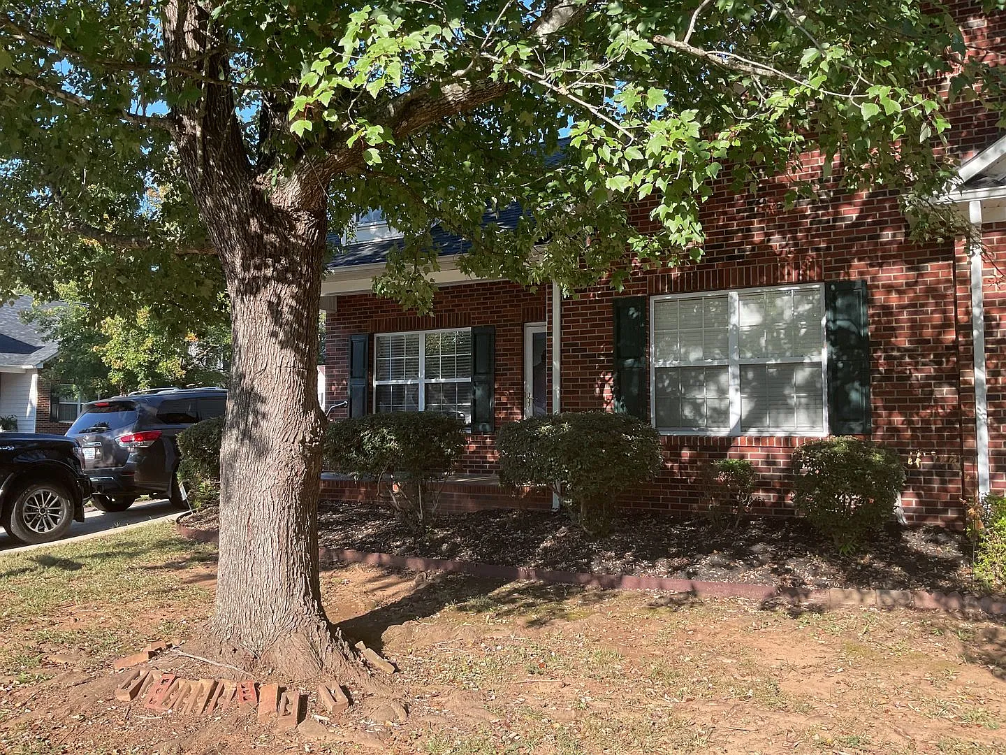 Beautifully Renovated Condo in Desirable Herlong Ridge! — Photo 2