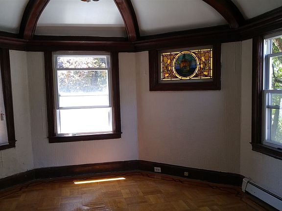 Copy of FtLee 1st BR1