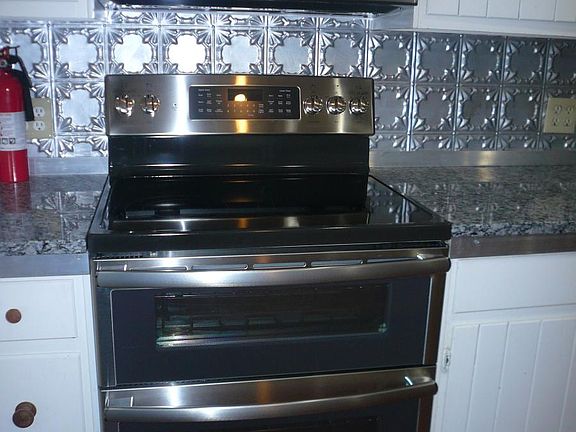 double oven, 5 burners, microwave