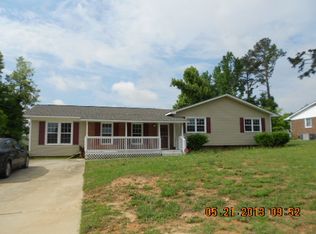 7237 Godfrey Dr, Fayetteville, NC 28303