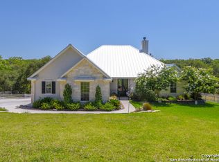 1087 Pegasus Dr, Spring Branch, TX 78070