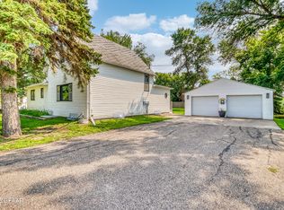 1117 Parke Ave, Portland, ND 58274