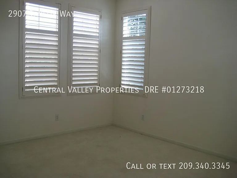 2907 Taylor Way — Photo 13