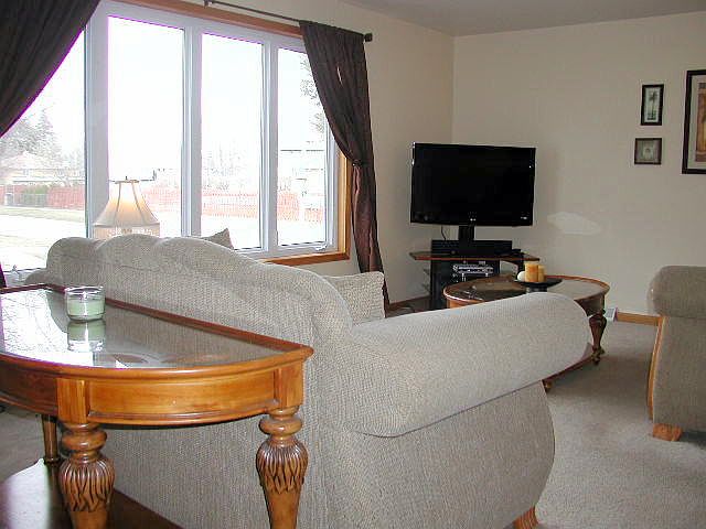 2nd image of 4401 W Jean St