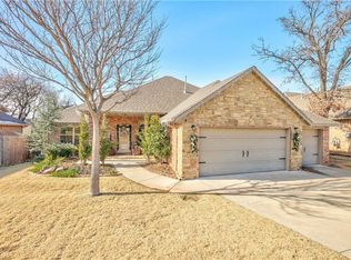 637 Martina Ln, Edmond, OK 73034