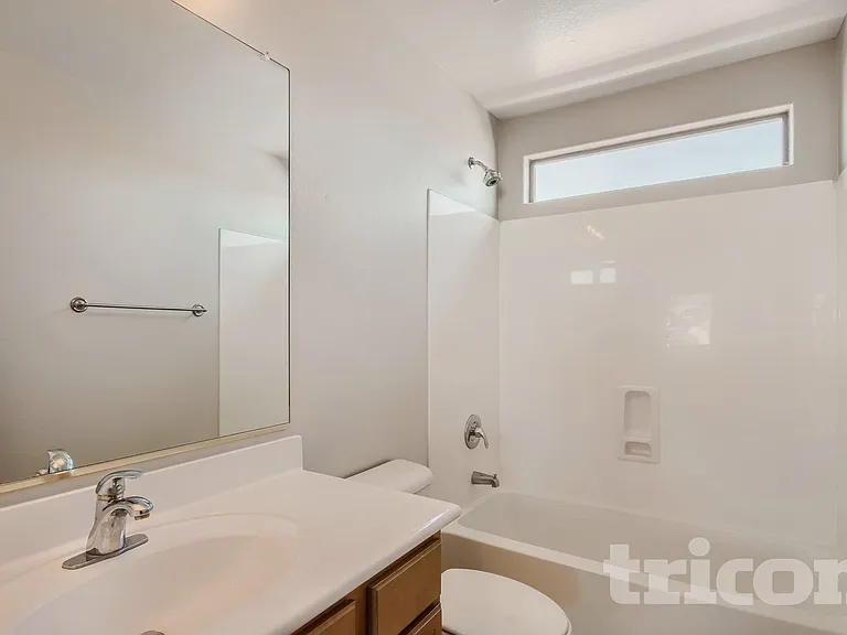 1353 E Judi Dr — Photo 16