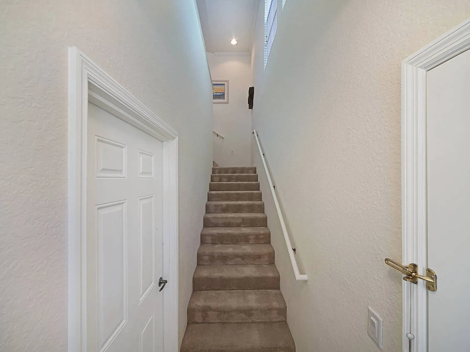 2 bed, 1190 sqft, $1,450 — Photo 3
