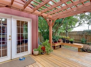 6447 Gladewell Dr, Houston, TX 77072